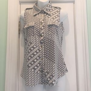 Womens BCBG Maxazria petites Sleeveless Blouse PM